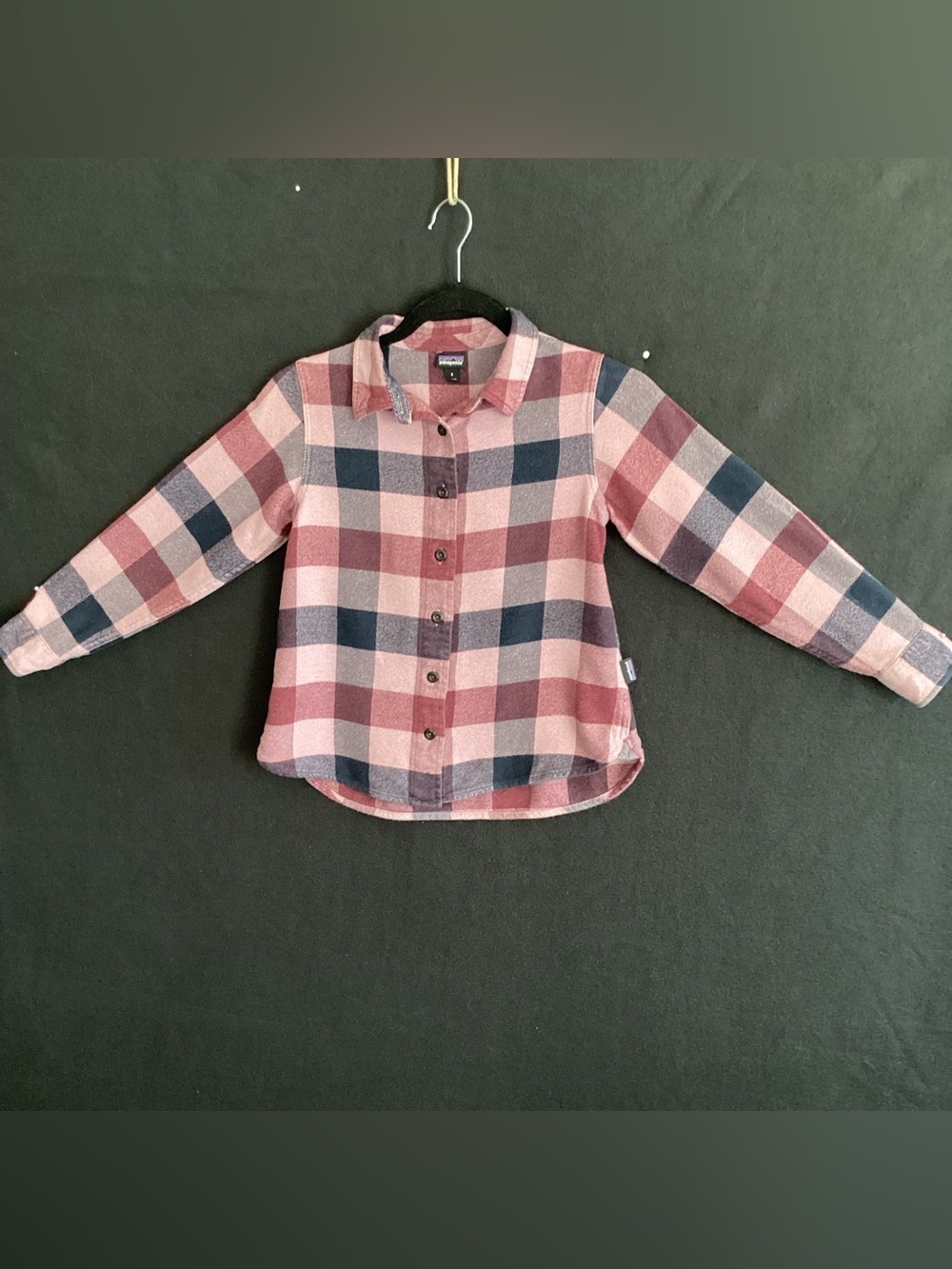 Patagonia flannel plaid button down shirt